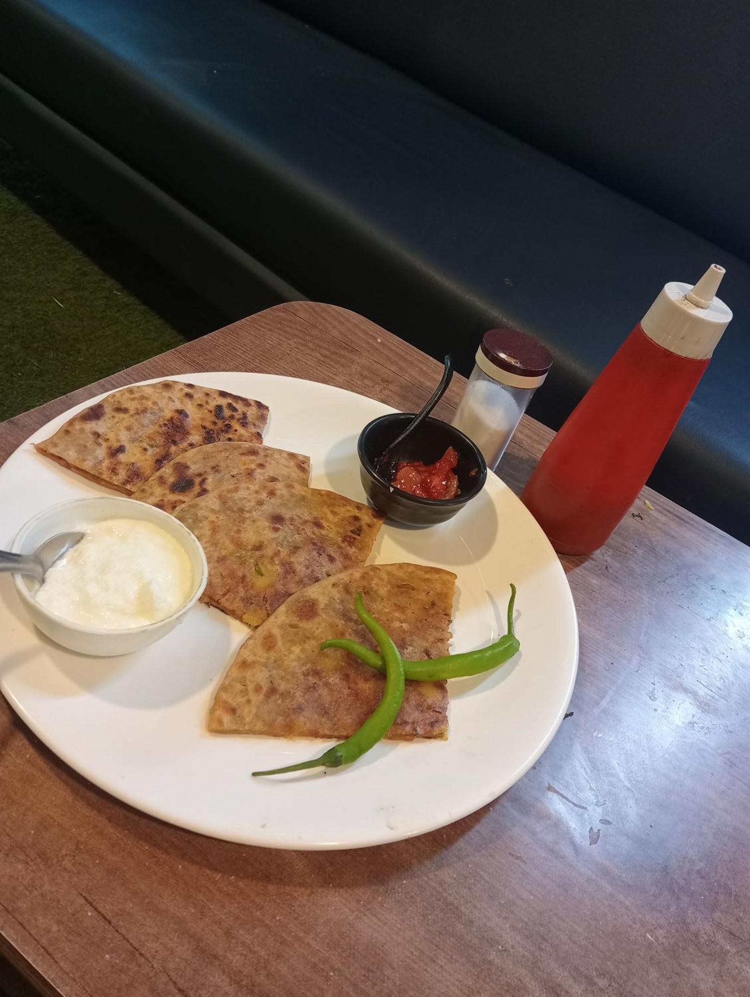 Hotel Avadh Palace, Subhash Bridge, Rto Circle, Ahmedabad Eksteriør billede
