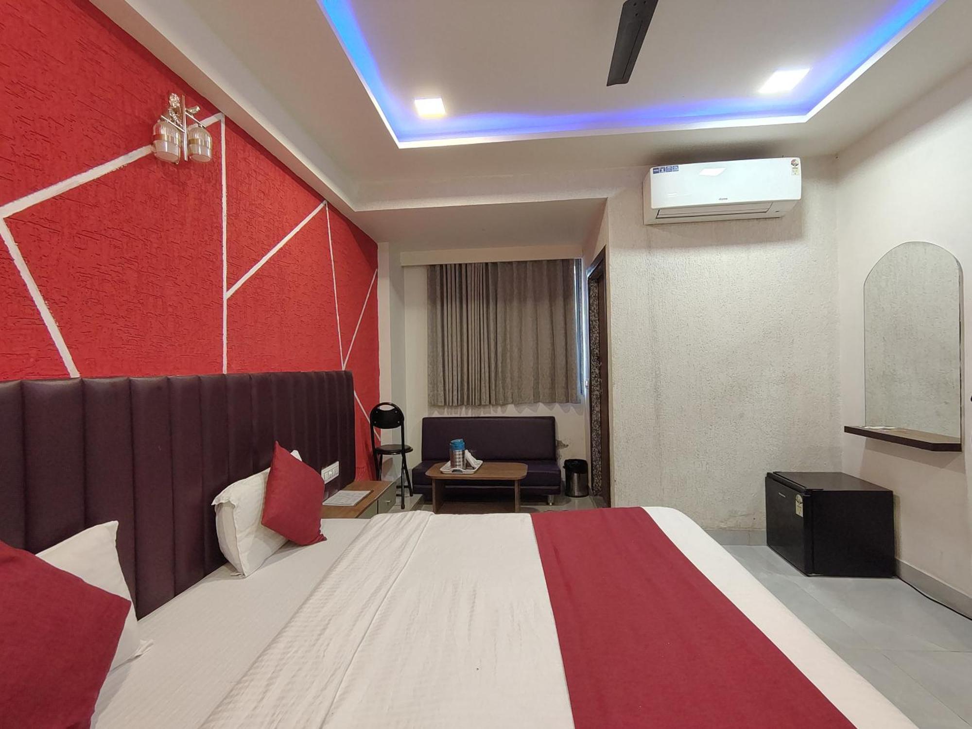 Hotel Avadh Palace, Subhash Bridge, Rto Circle, Ahmedabad Eksteriør billede