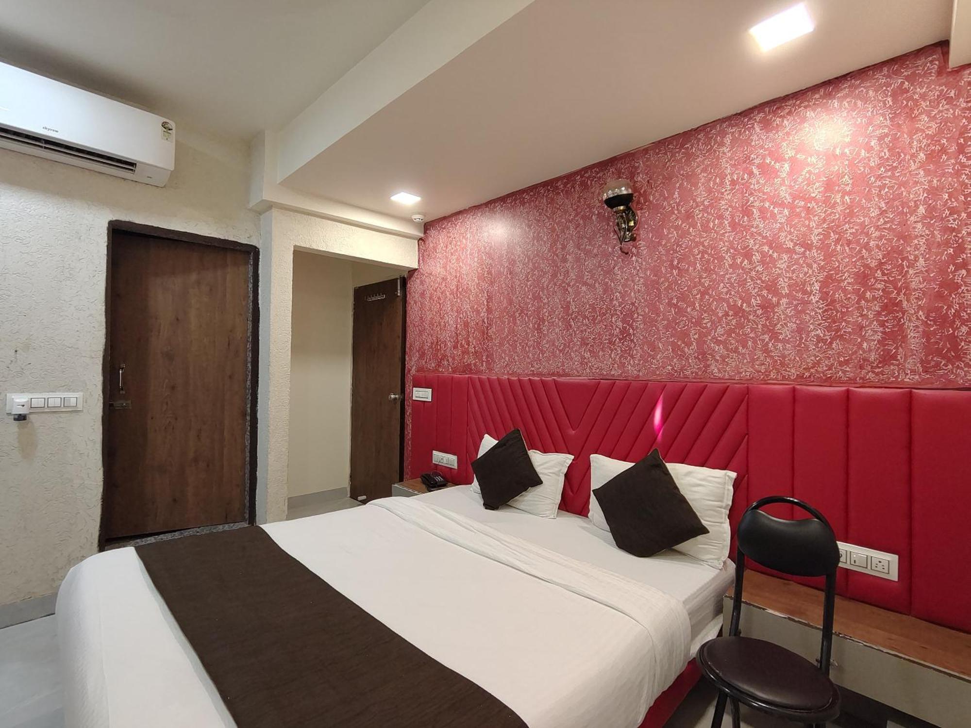 Hotel Avadh Palace, Subhash Bridge, Rto Circle, Ahmedabad Eksteriør billede